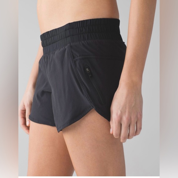 lululemon athletica Pants - Lululemon Tracker Shorts in black size 12